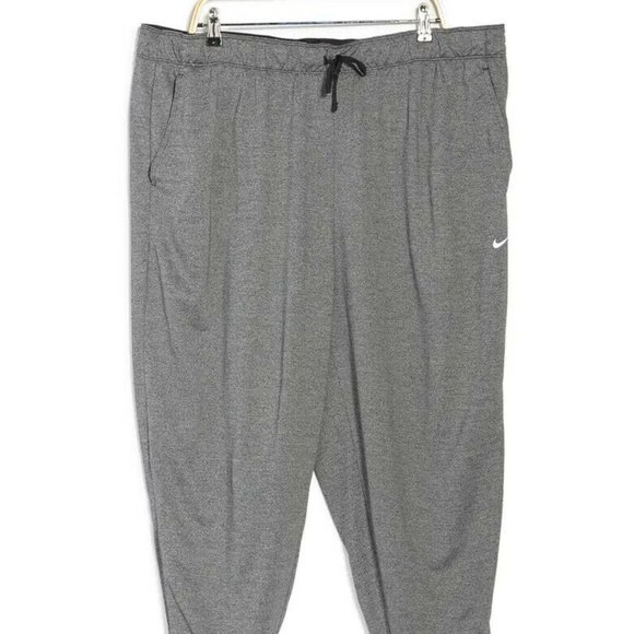 NWT NIKE WOMEN'S PLUS ATTACK CROPPED LIGHTWEIGHT SWEATPANTS GRAY - Picture 3 of 3
